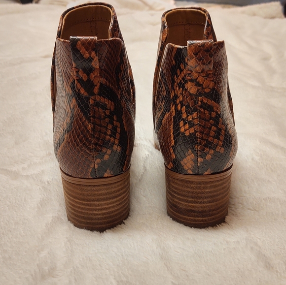 FRANCO SARTO Roar boots, Embossed Snakeskin - Picture 6 of 7